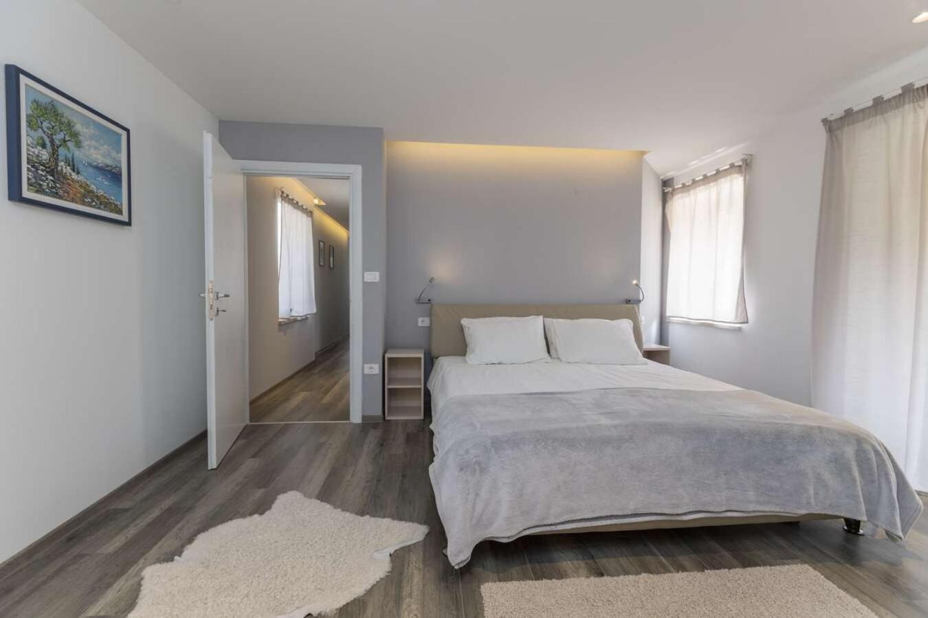 Villa Viscum In Central Istria For 8 Persons With Large Garden - Pet Friendly Пазин Экстерьер фото
