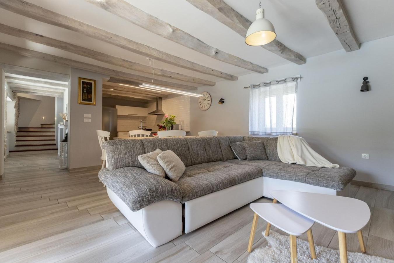 Villa Viscum In Central Istria For 8 Persons With Large Garden - Pet Friendly Пазин Экстерьер фото